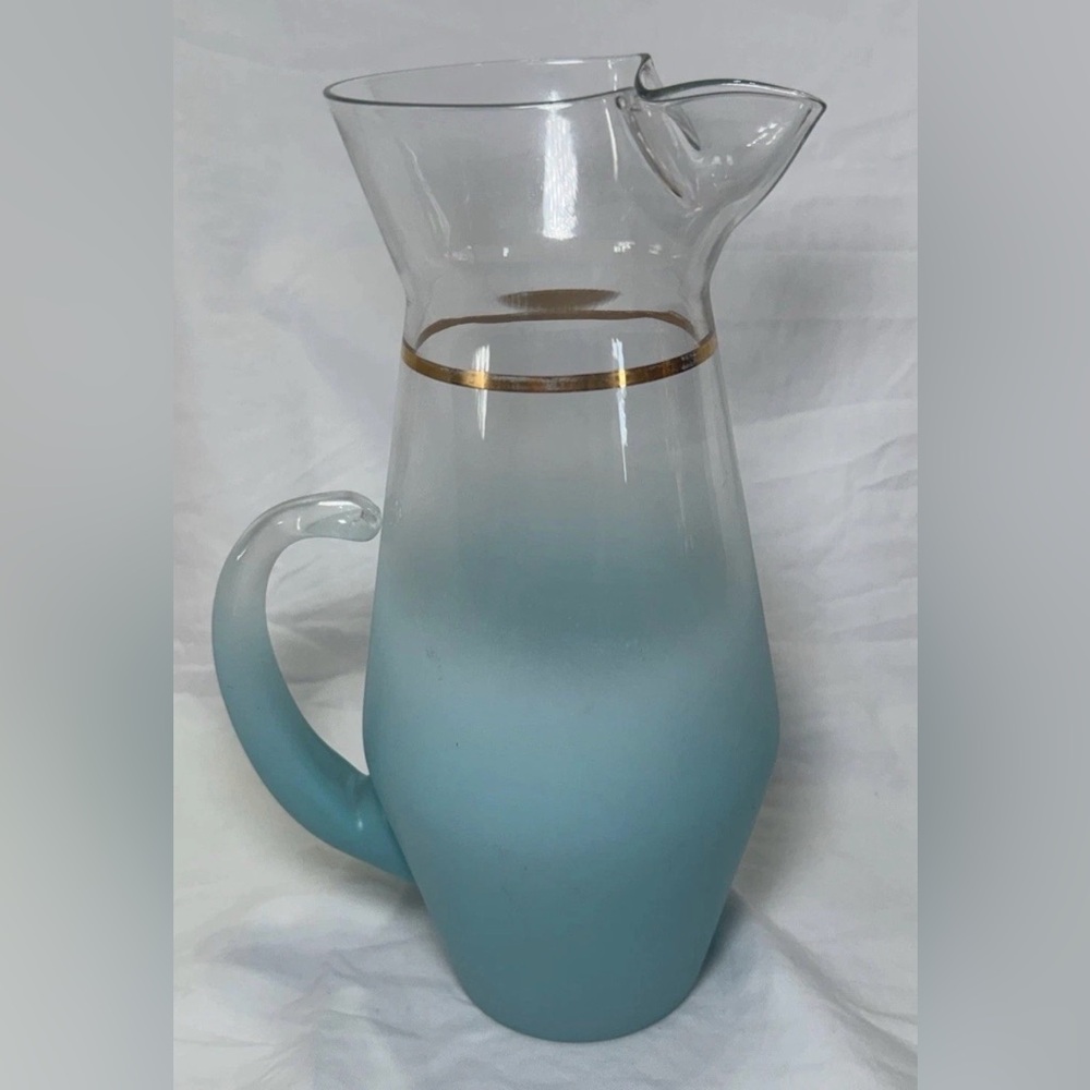 Vintage Blendo Turquoise Blue Glass Pitcher Mid Century Modern 9.5"1.25 Qt - Picture 2 of 9